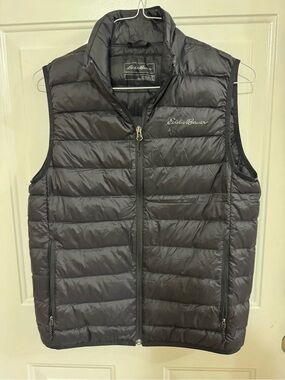 Eddie Bauer Men's Dark Gray Packable Puffer Vest